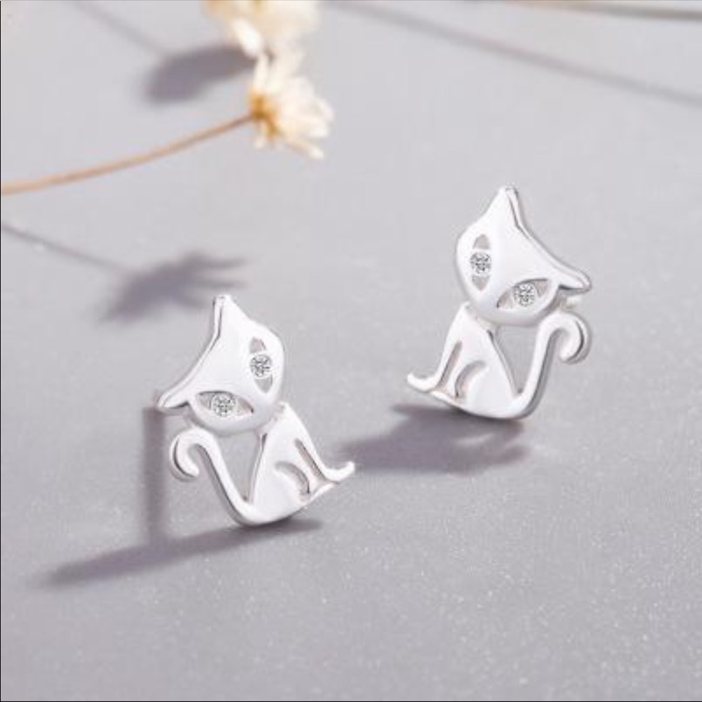 Pretty Kitty 925 silver crystal earrings NWT - Picture 2 of 4